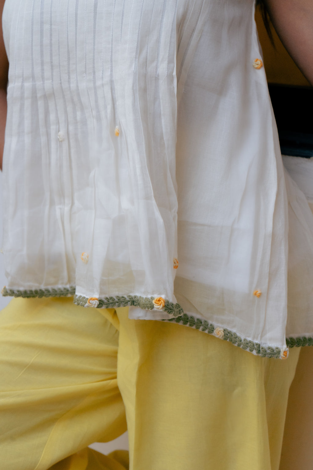 SUNSHINE ( ONLY TOP )